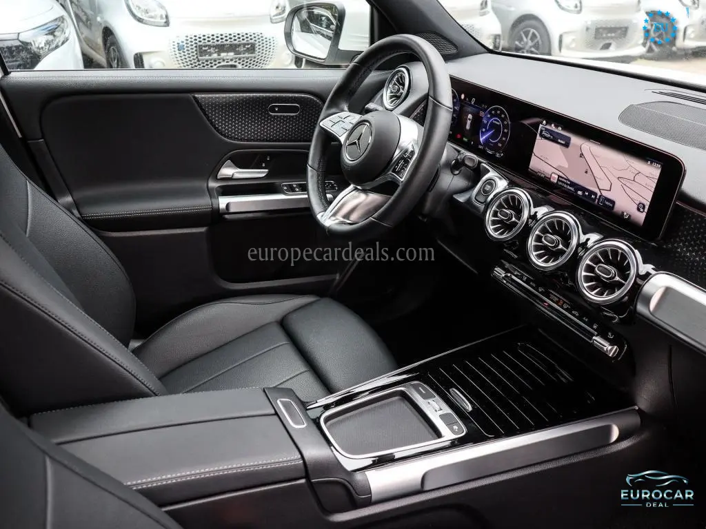 Mercedes-Benz EQB