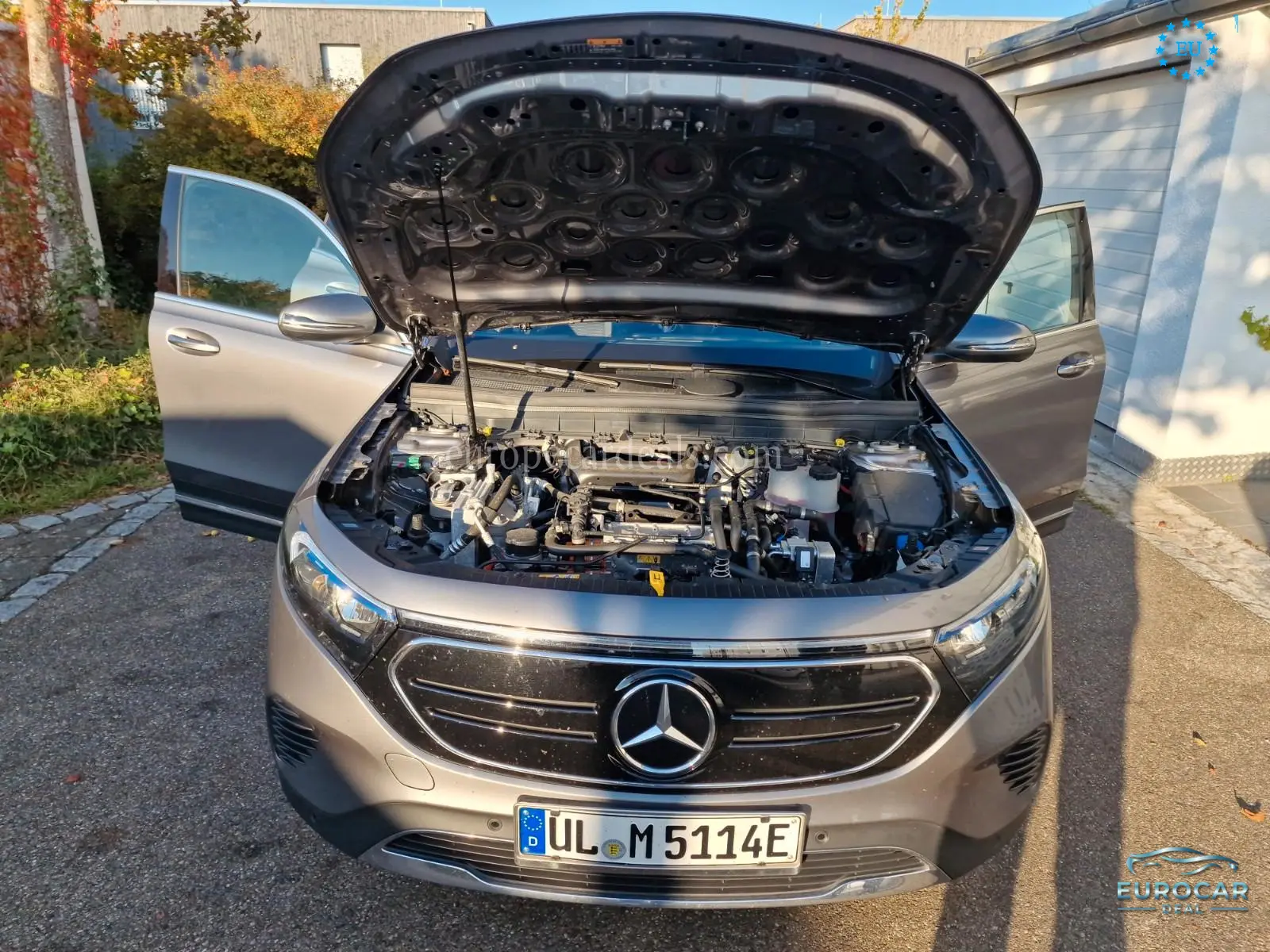 Mercedes-Benz EQB