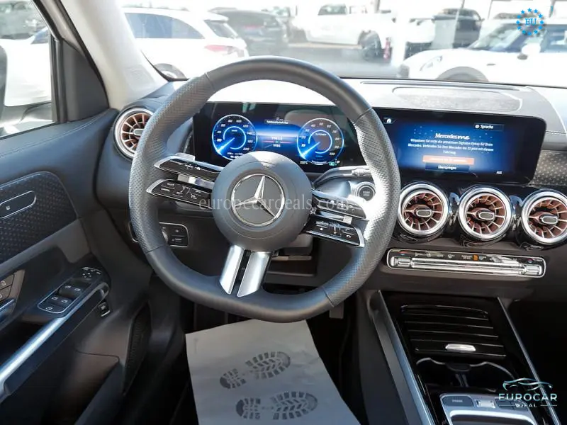 Mercedes-Benz EQB