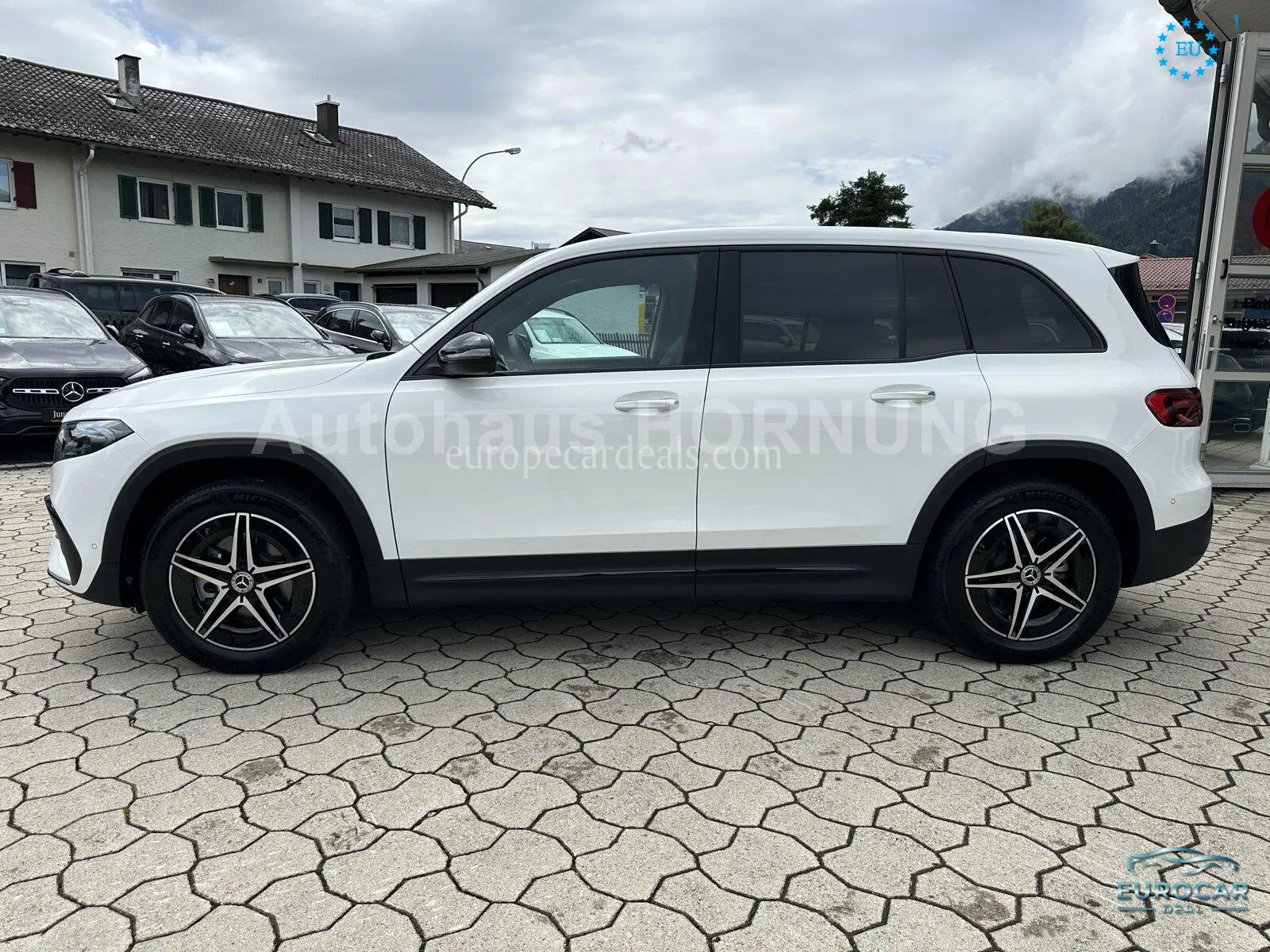 Mercedes-Benz EQB