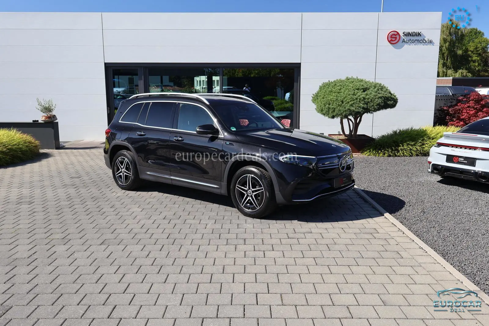 Mercedes-Benz EQB