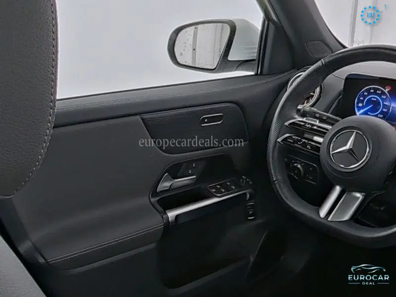 Mercedes-Benz EQB