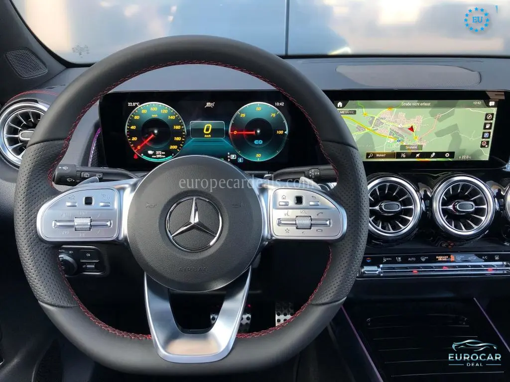 Mercedes-Benz EQB
