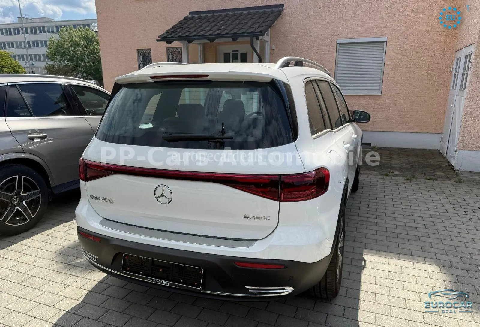 Mercedes-Benz EQB