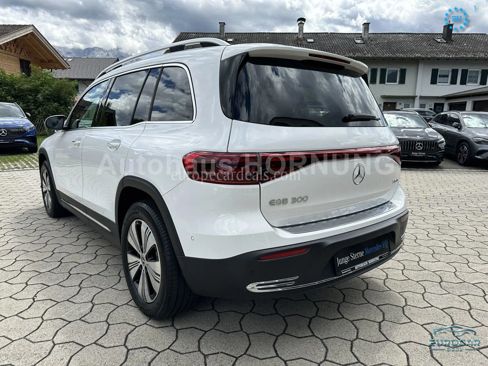 Mercedes-Benz EQB