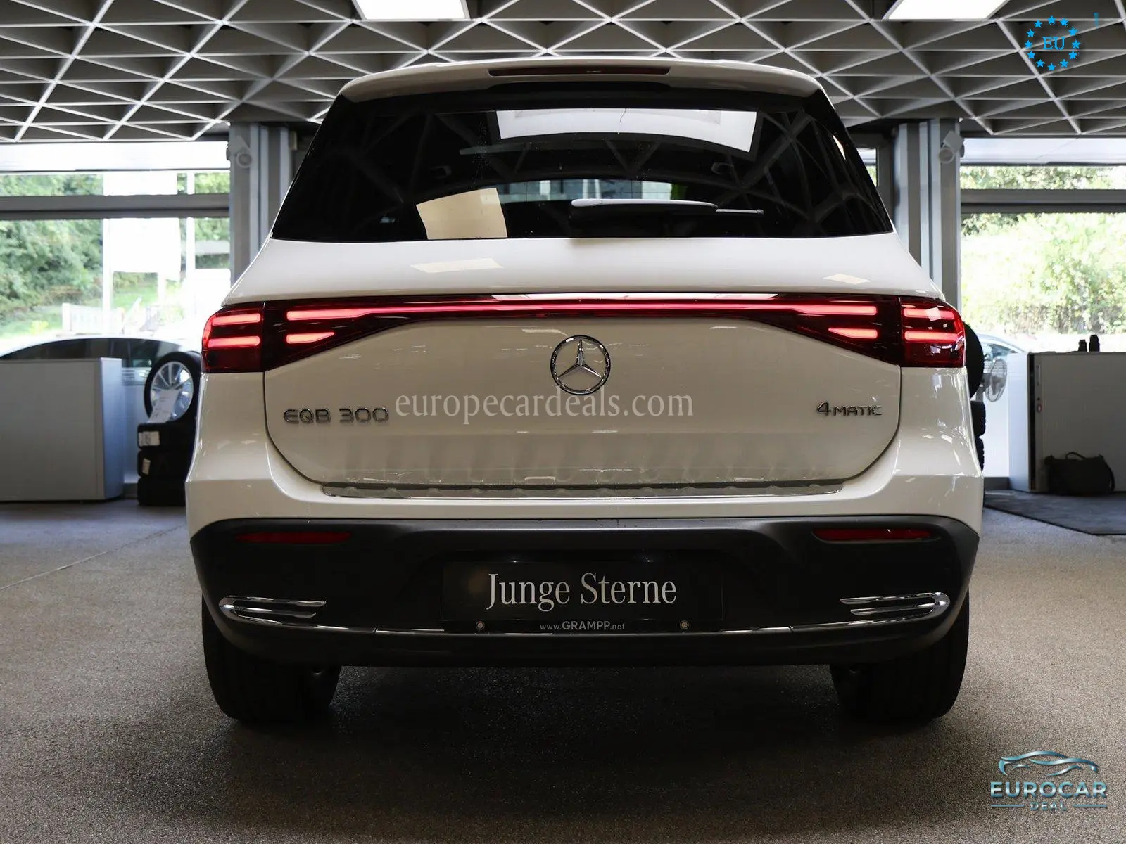 Mercedes-Benz EQB