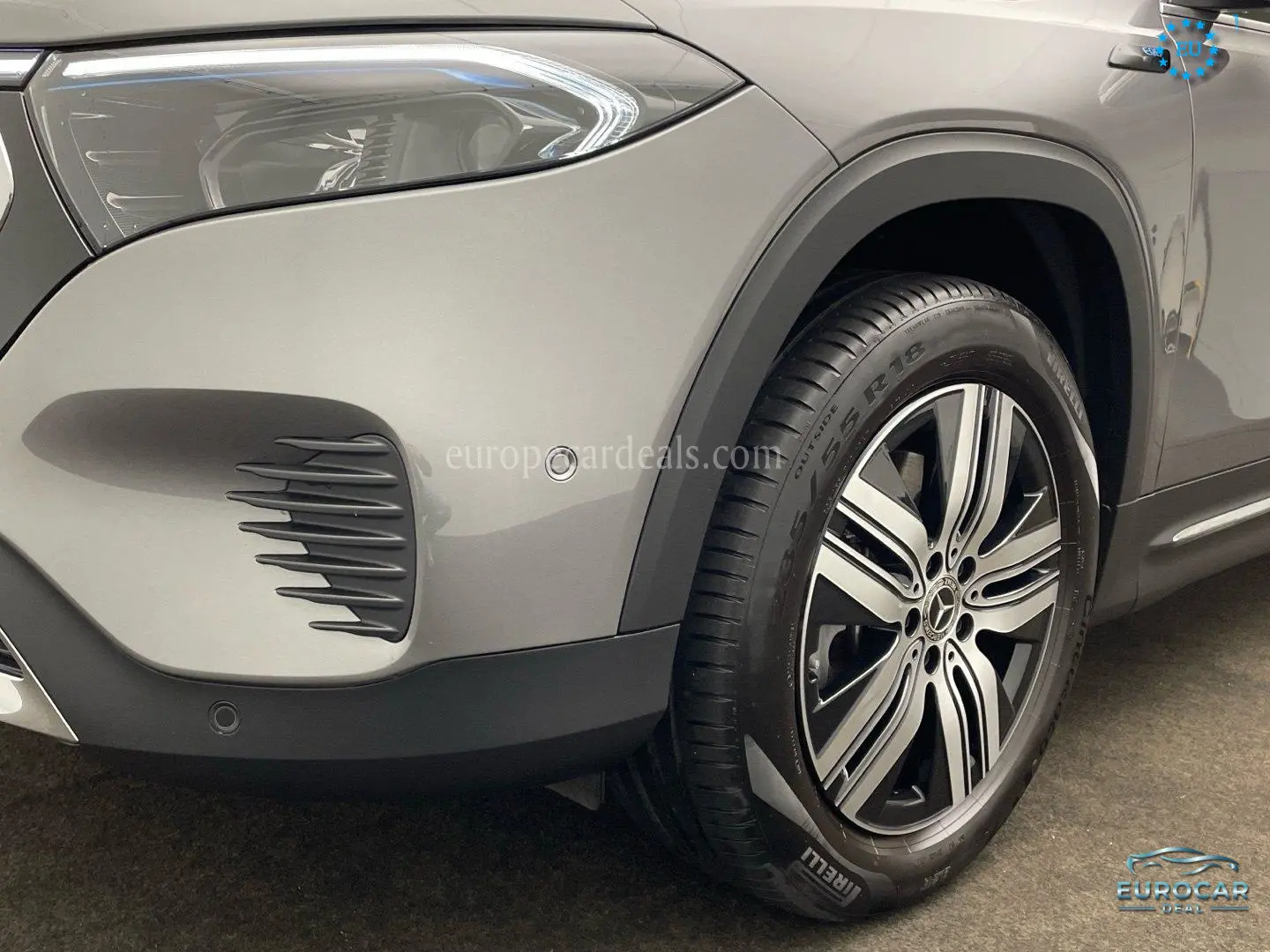 Mercedes-Benz EQB