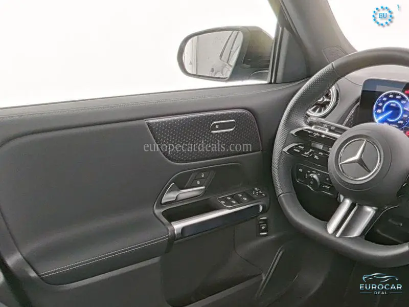 Mercedes-Benz EQB
