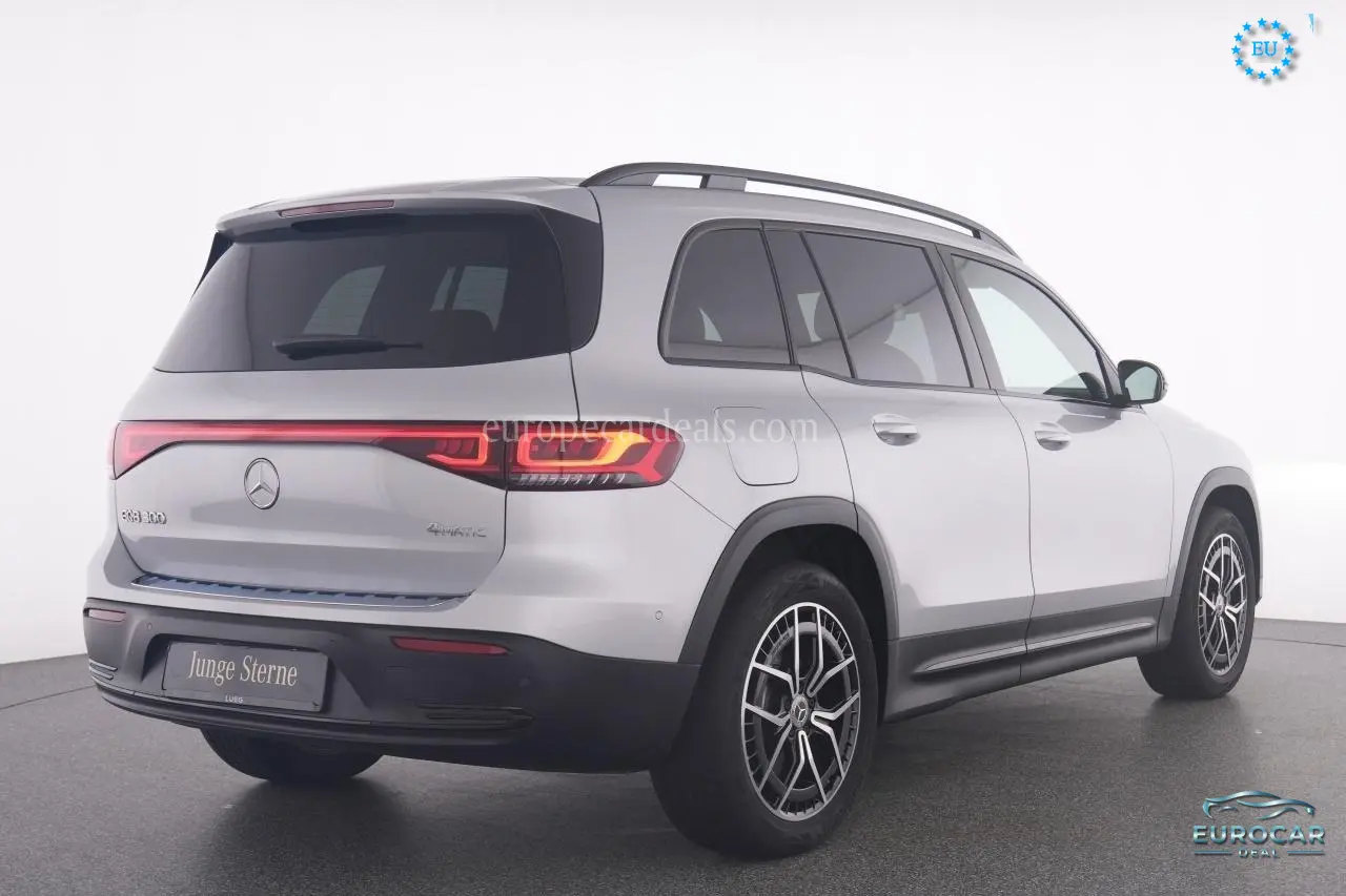Mercedes-Benz EQB