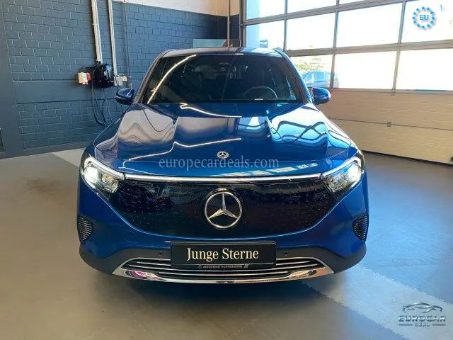 Mercedes-Benz EQB
