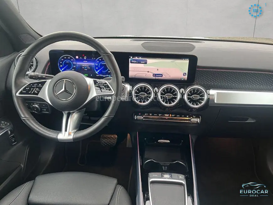 Mercedes-Benz EQB