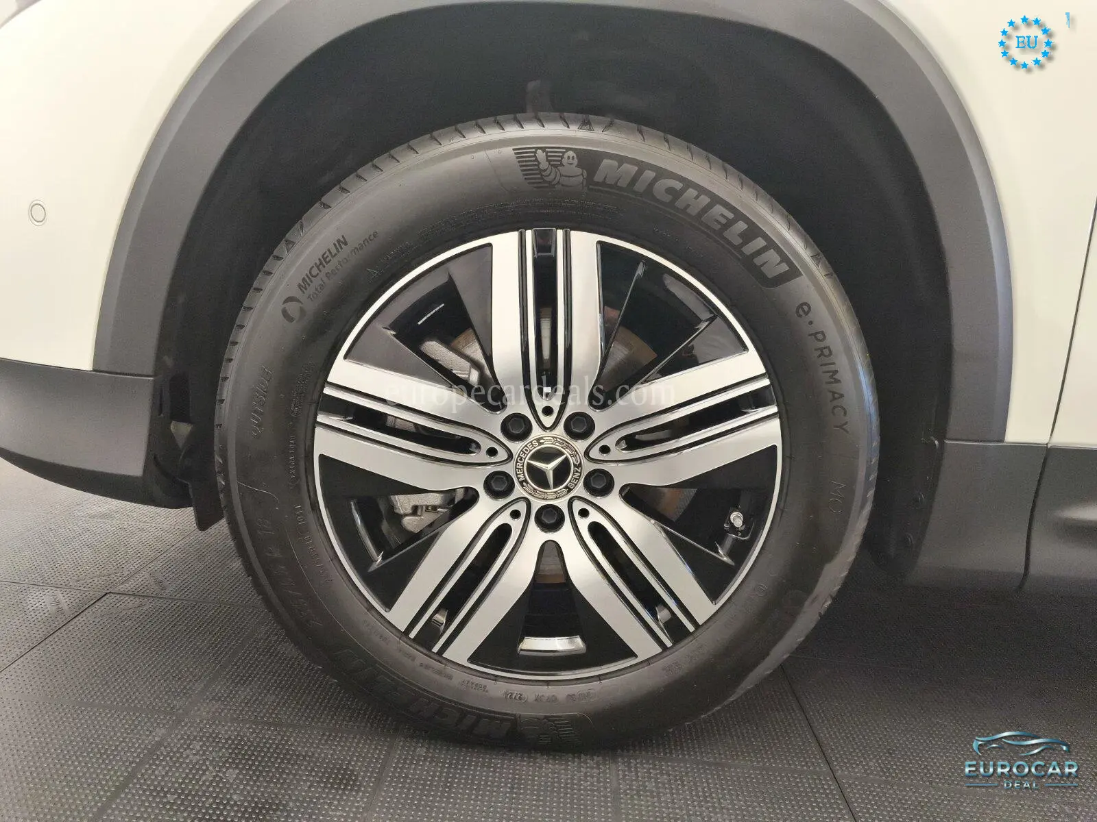 Mercedes-Benz EQB