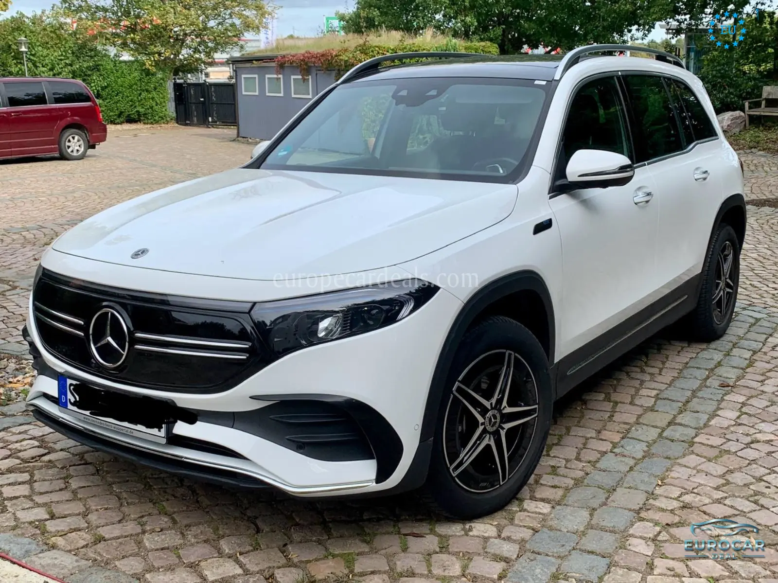 Mercedes-Benz EQB