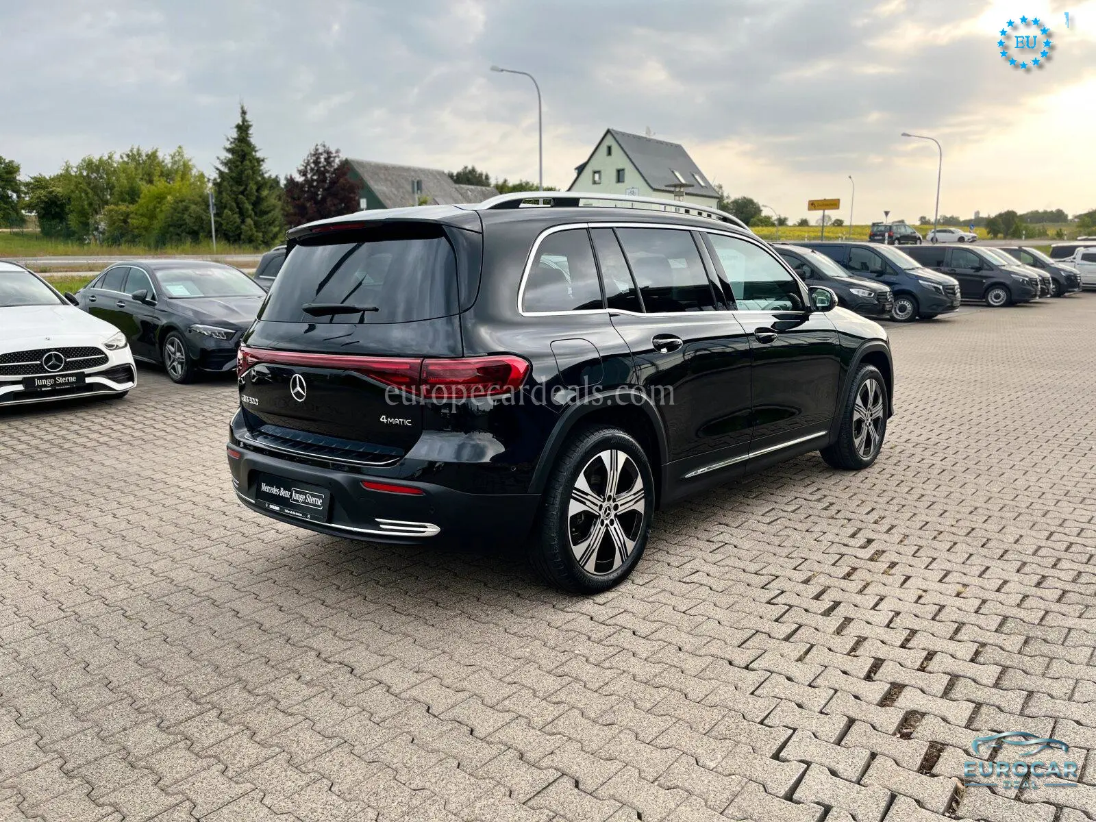 Mercedes-Benz EQB