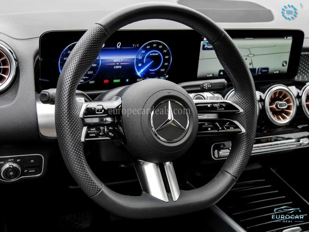 Mercedes-Benz EQB
