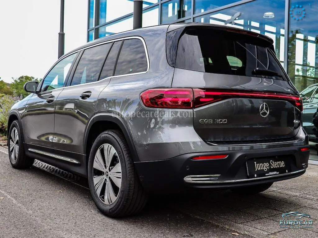 Mercedes-Benz EQB