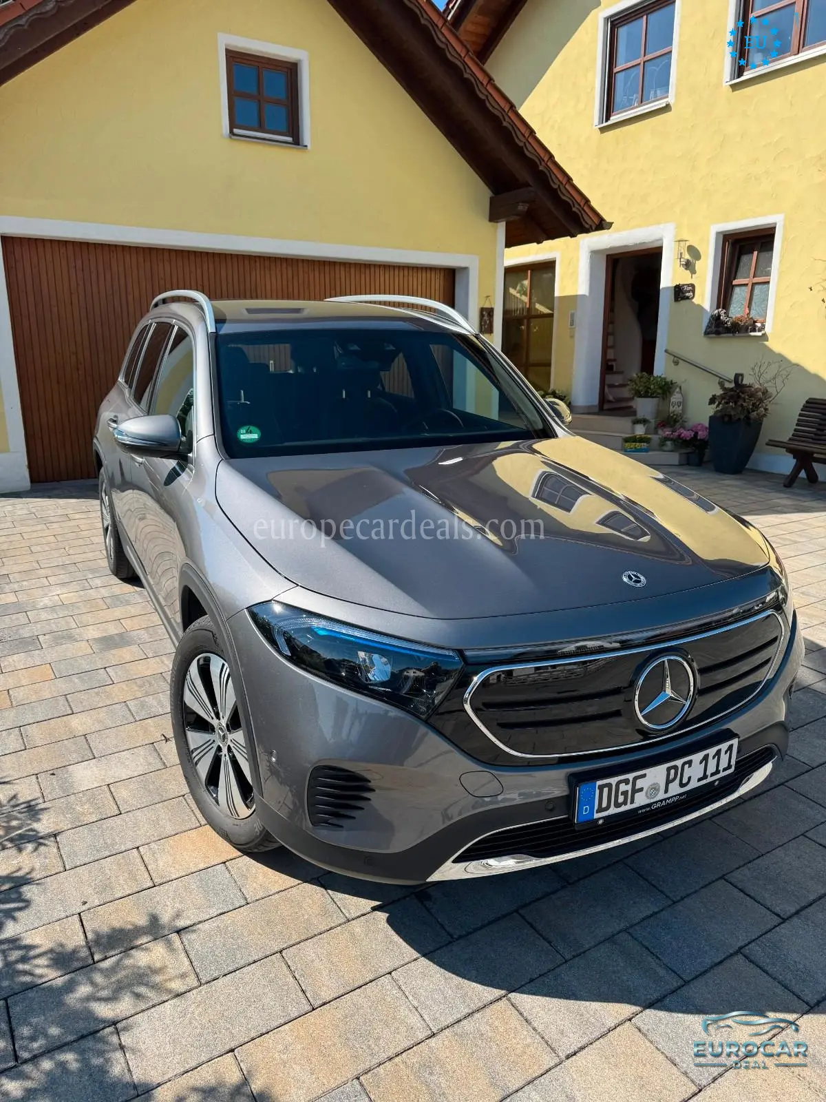 Mercedes-Benz EQB