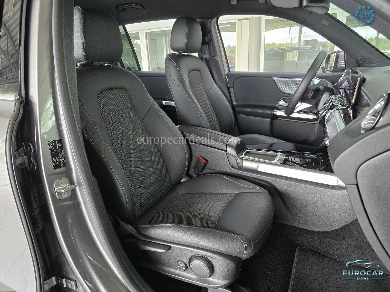 Mercedes-Benz EQB