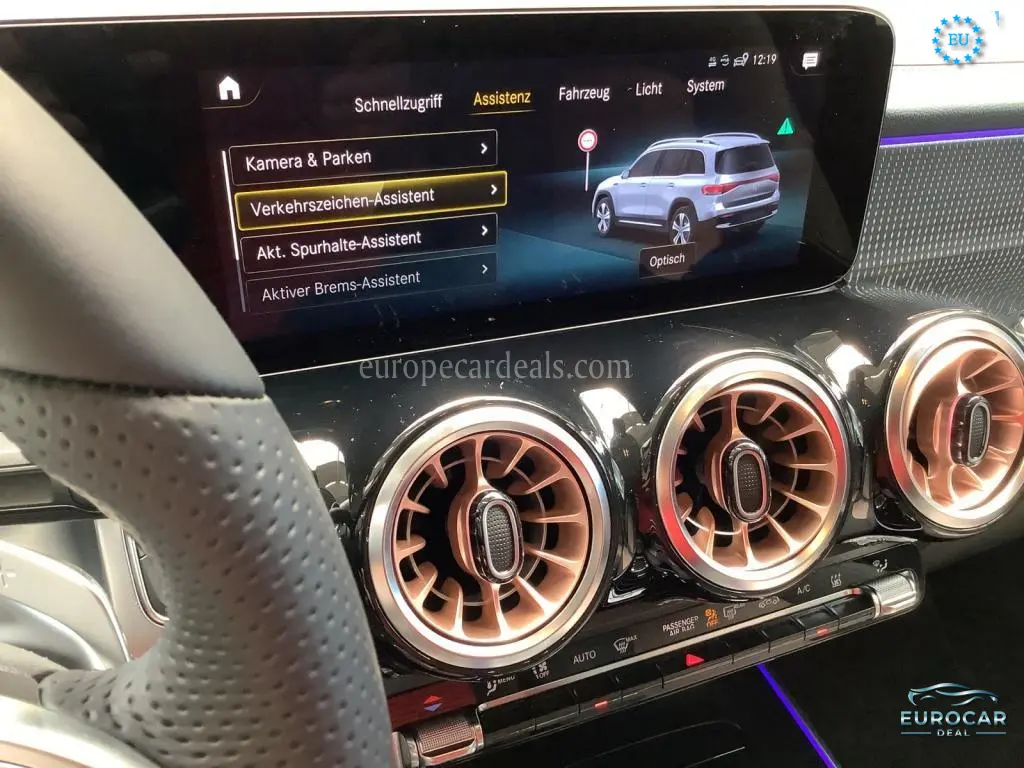 Mercedes-Benz EQB