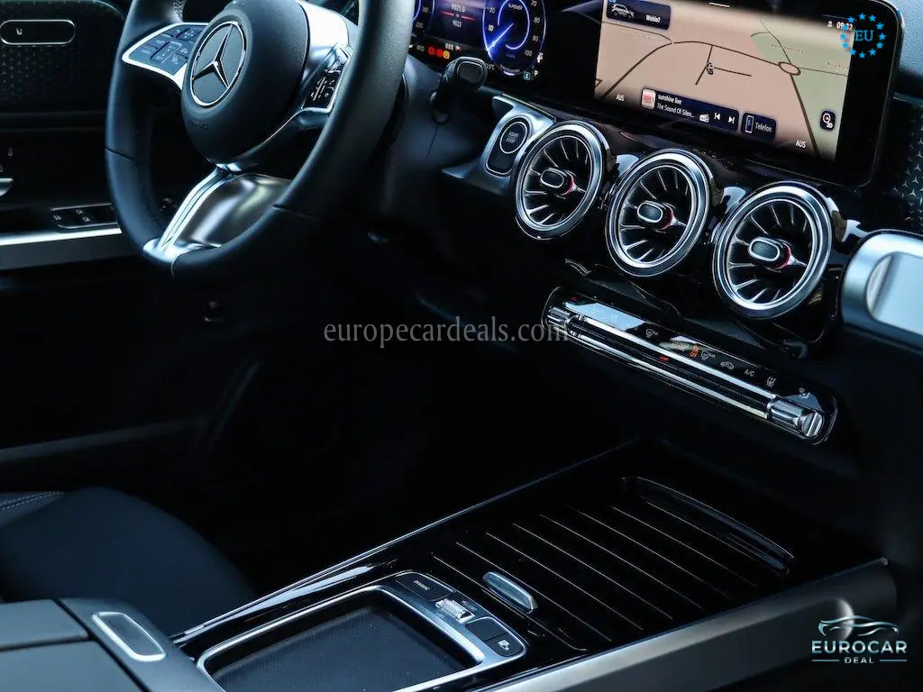Mercedes-Benz EQB