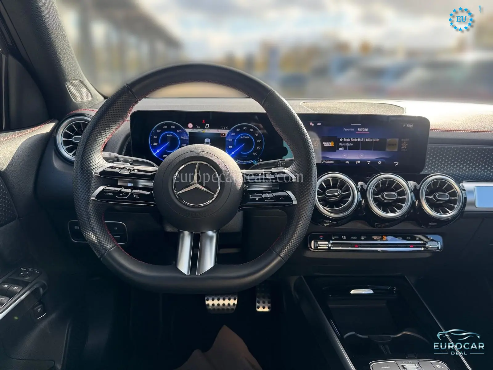Mercedes-Benz EQB