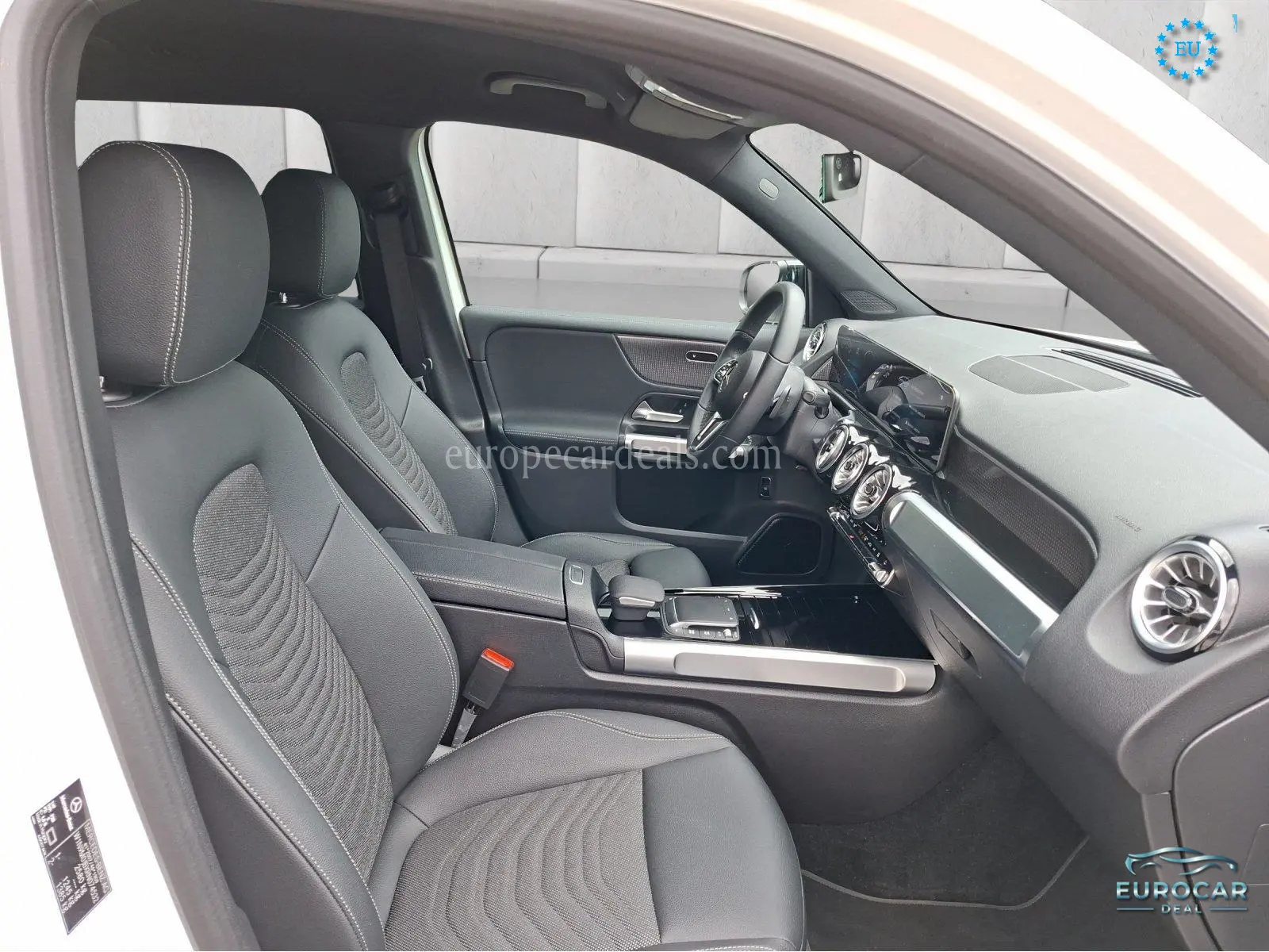 Mercedes-Benz EQB