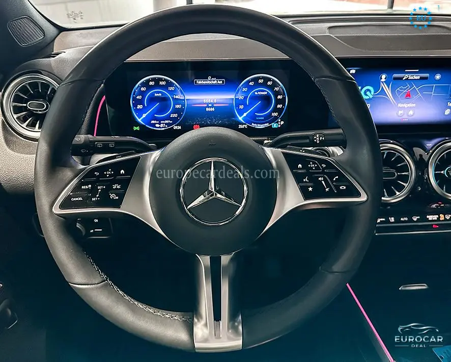 Mercedes-Benz EQB