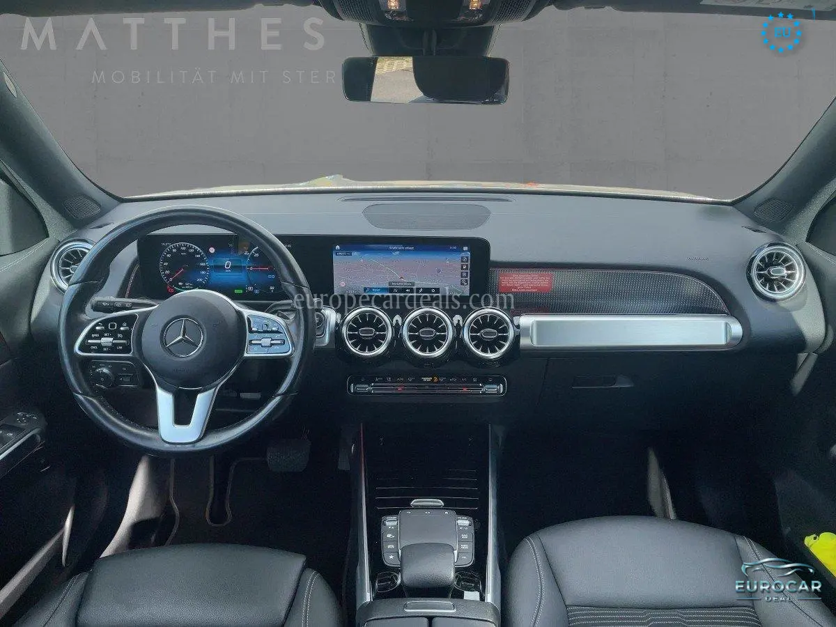 Mercedes-Benz EQB