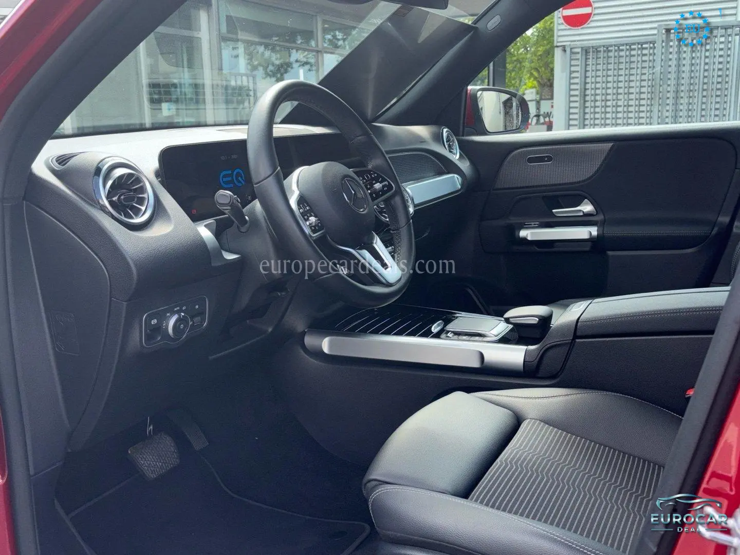Mercedes-Benz EQB
