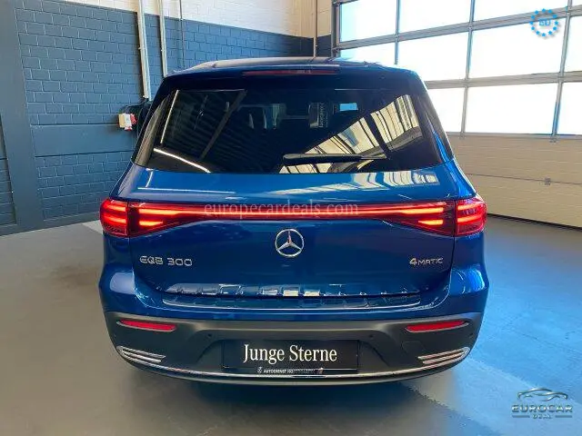 Mercedes-Benz EQB