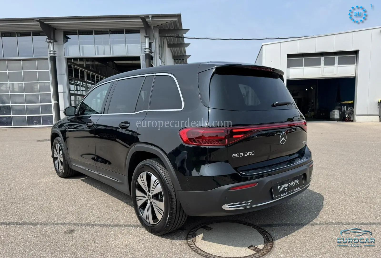 Mercedes-Benz EQB