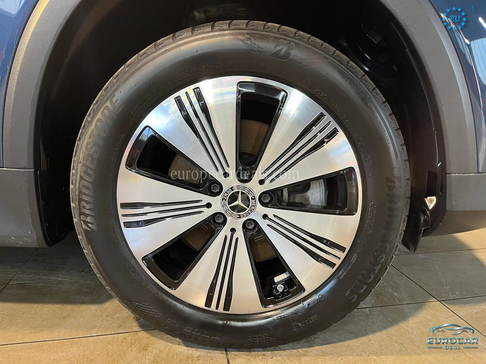 Mercedes-Benz EQB