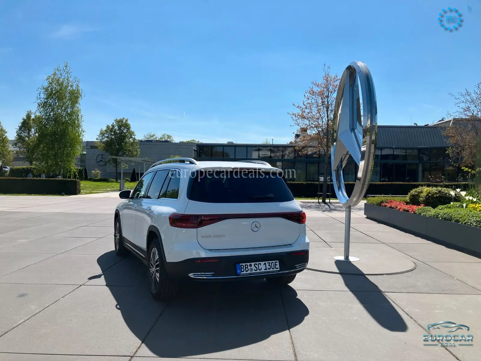 Mercedes-Benz EQB