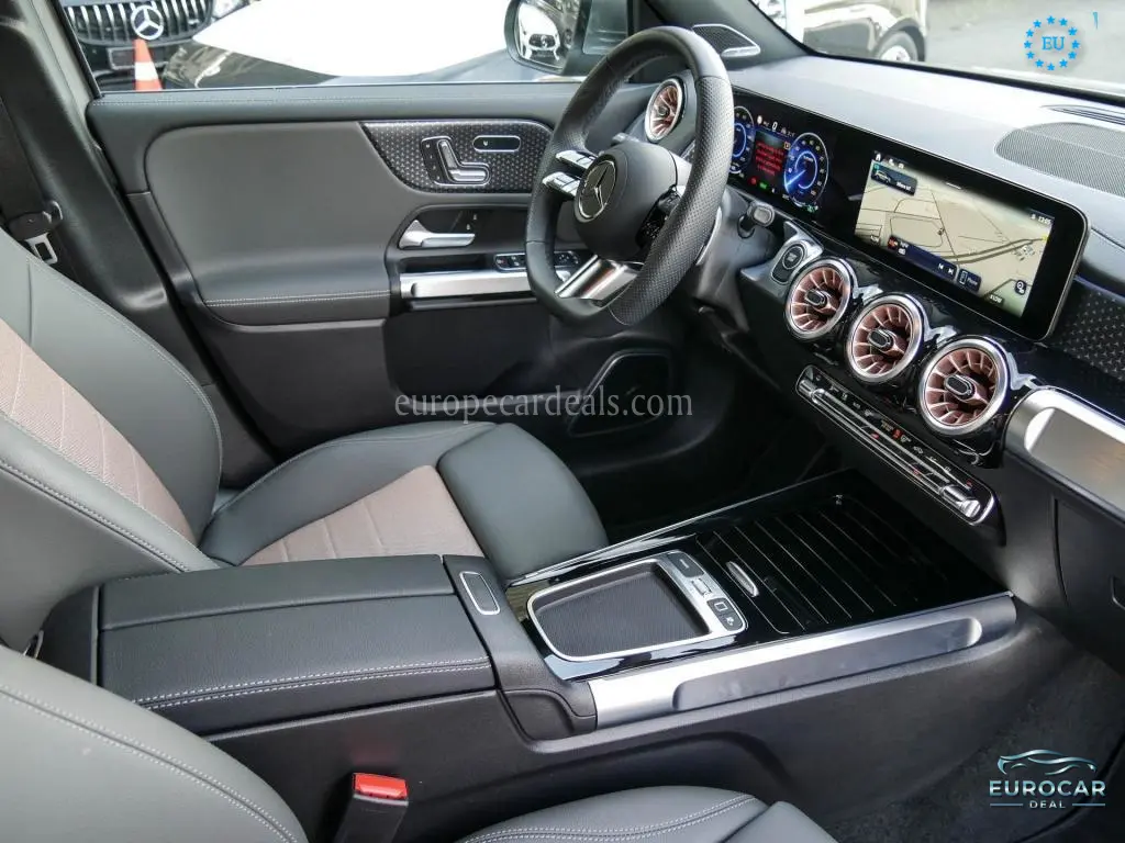 Mercedes-Benz EQB