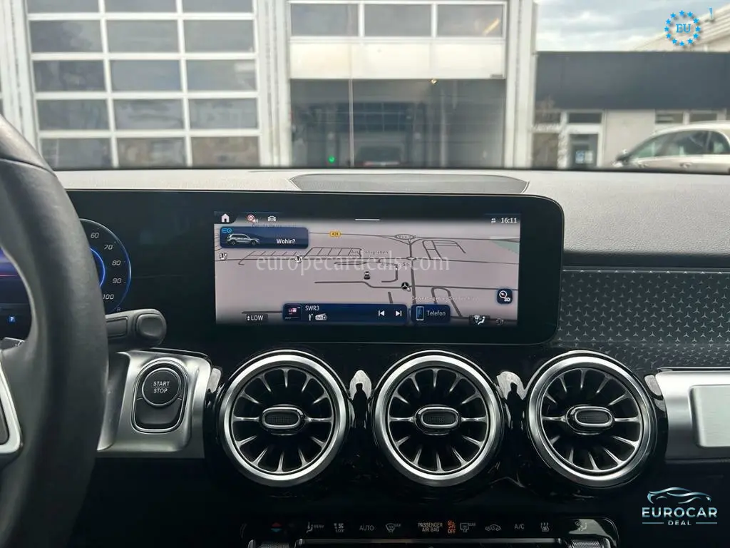 Mercedes-Benz EQB
