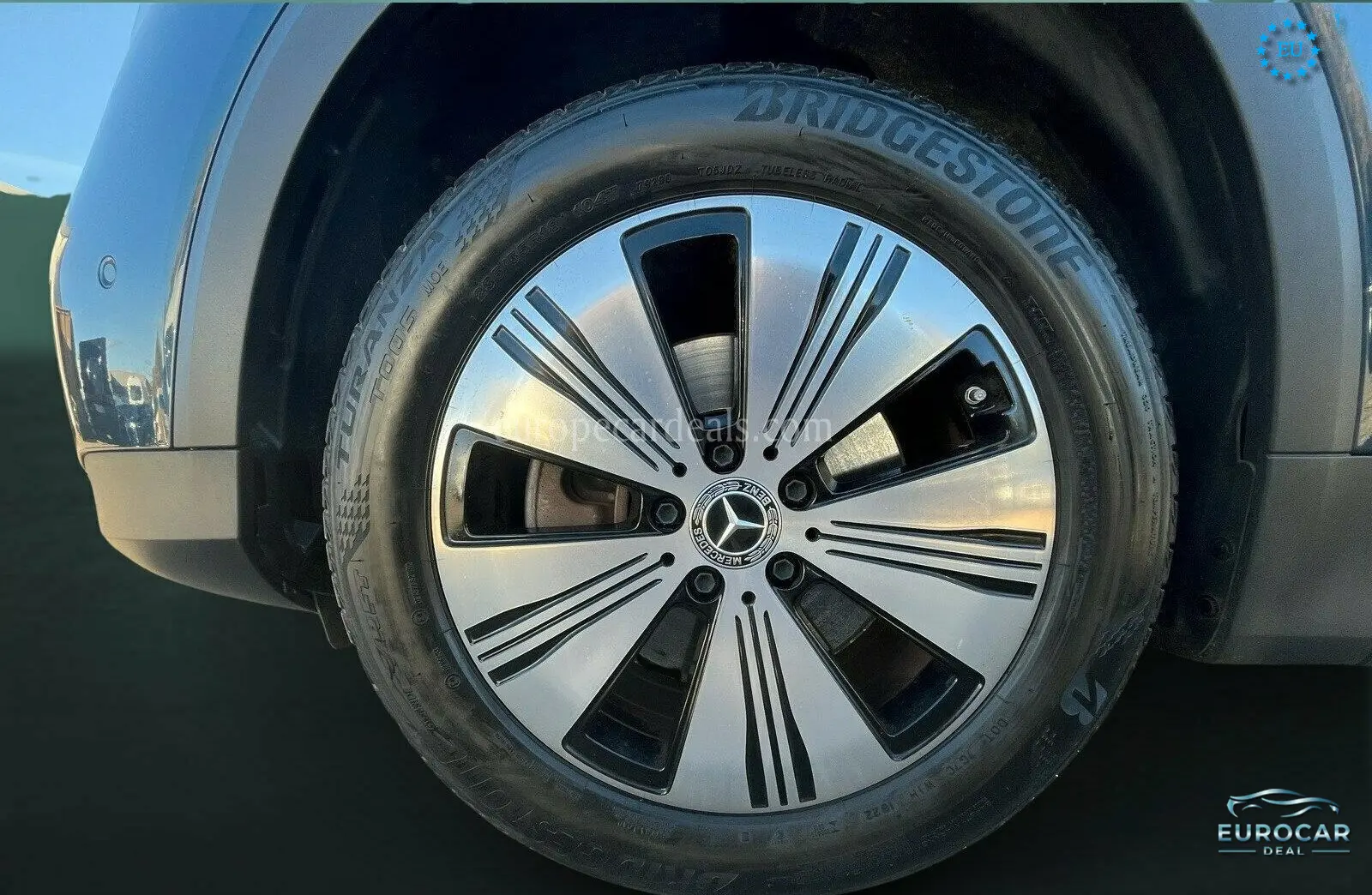 Mercedes-Benz EQB