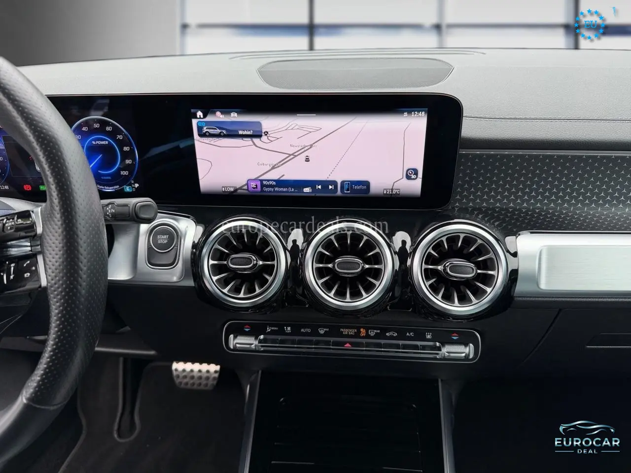 Mercedes-Benz EQB