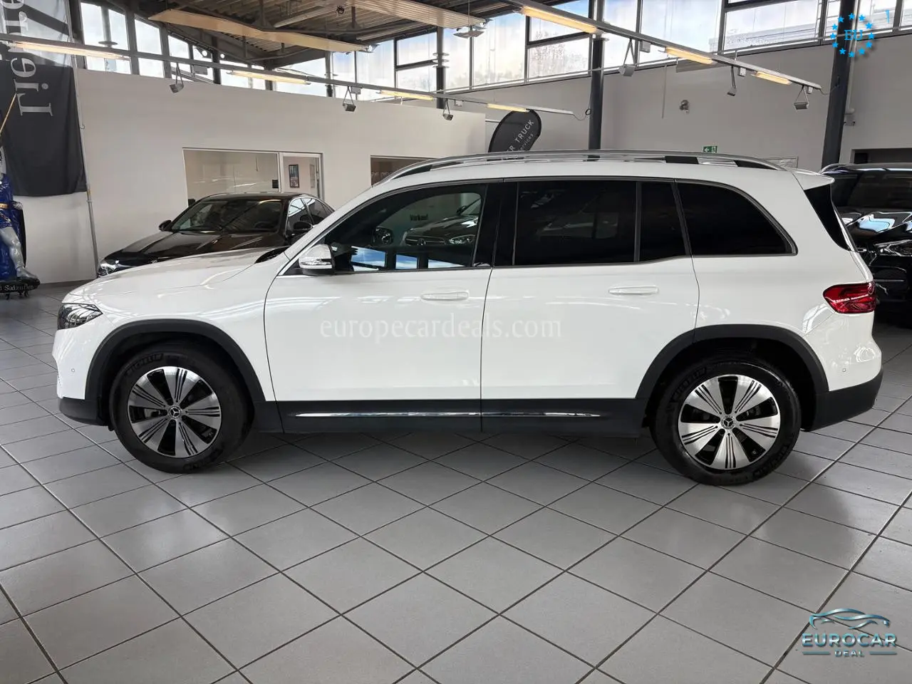 Mercedes-Benz EQB