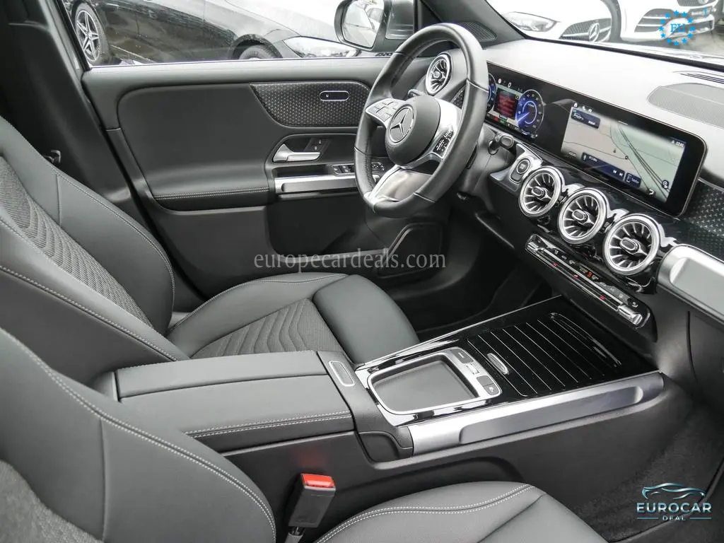 Mercedes-Benz EQB