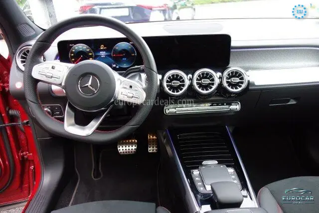 Mercedes-Benz EQB