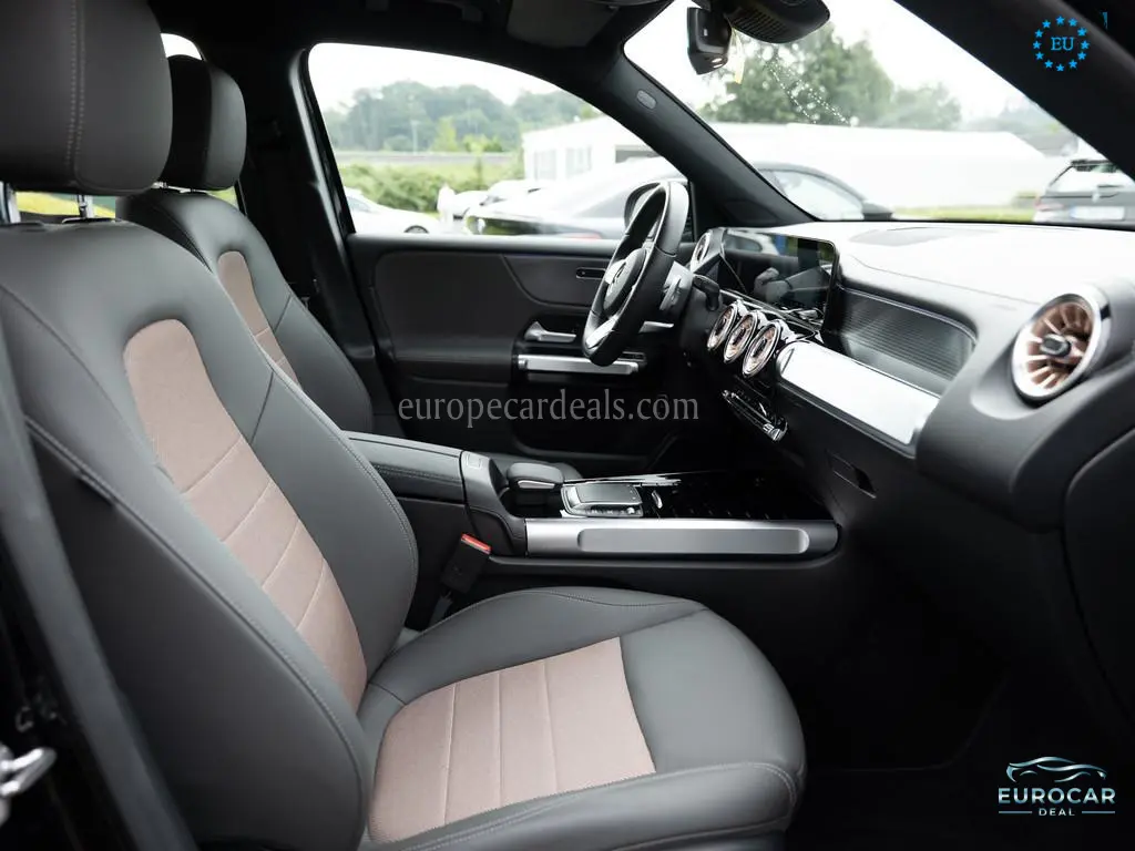 Mercedes-Benz EQB