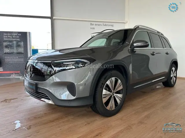 Mercedes-Benz EQB
