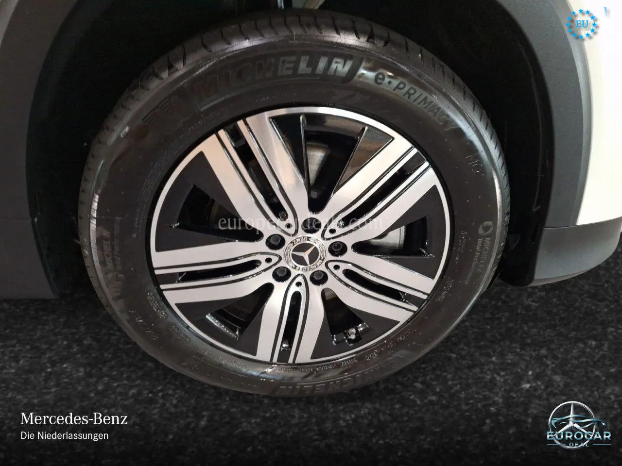 Mercedes-Benz EQB