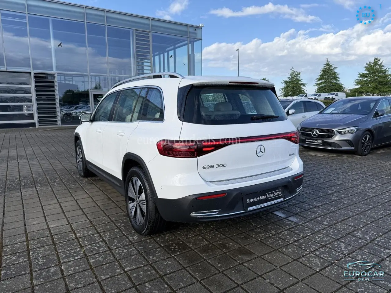 Mercedes-Benz EQB