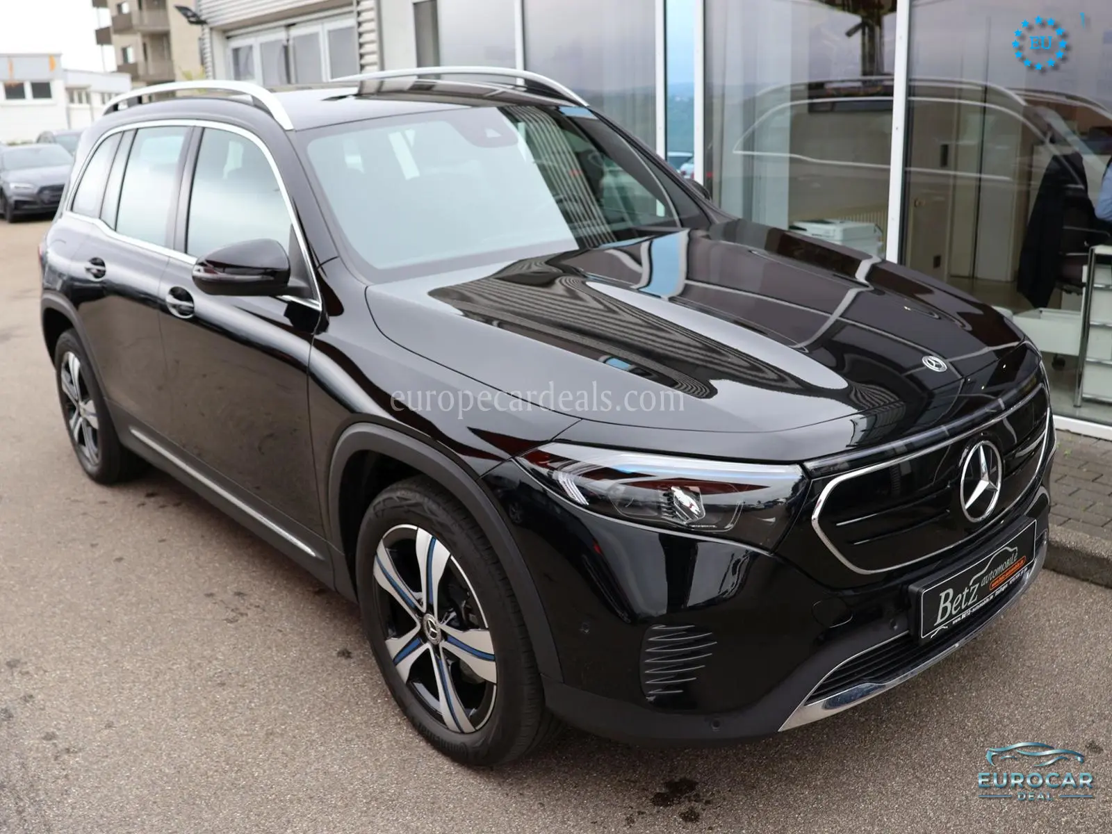 Mercedes-Benz EQB