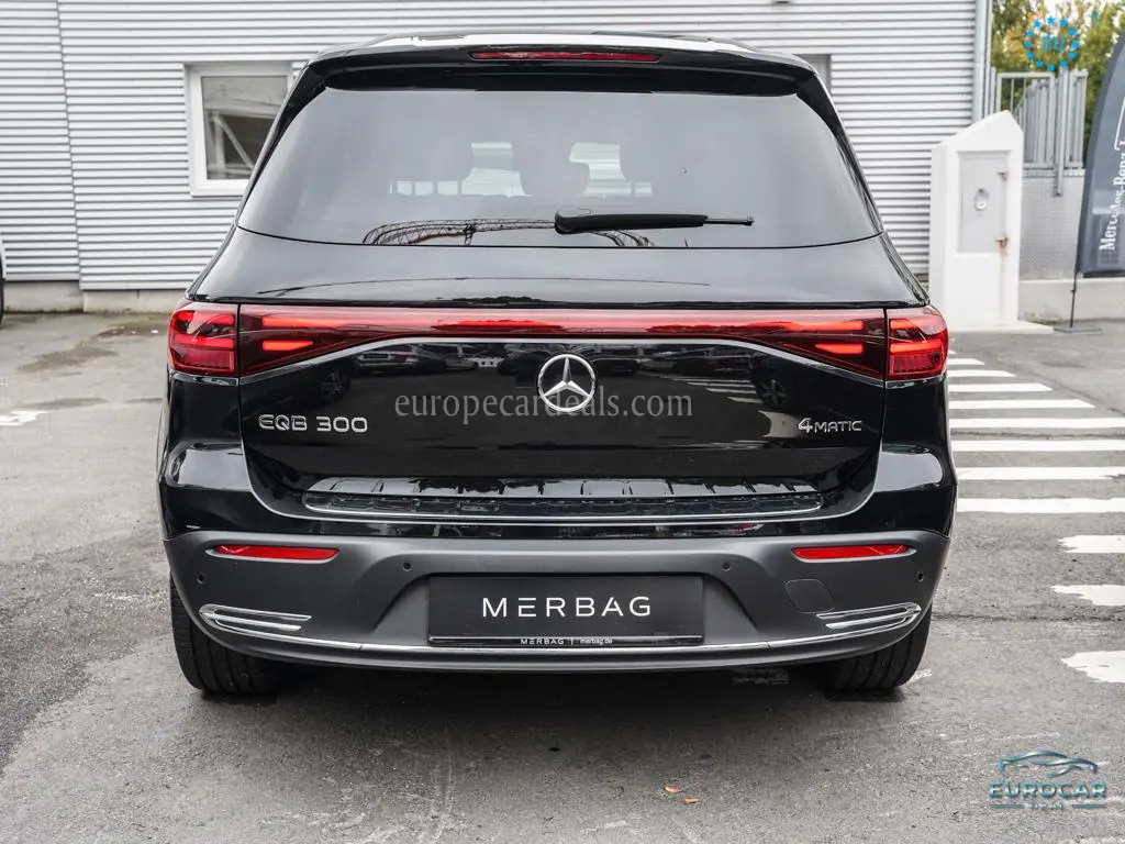 Mercedes-Benz EQB