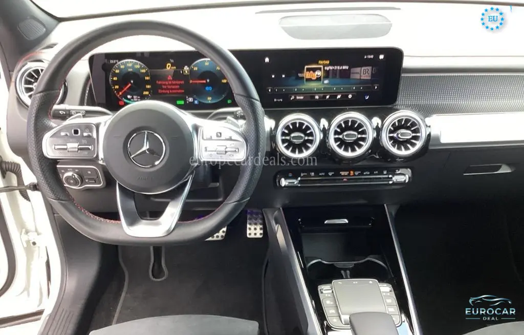 Mercedes-Benz EQB