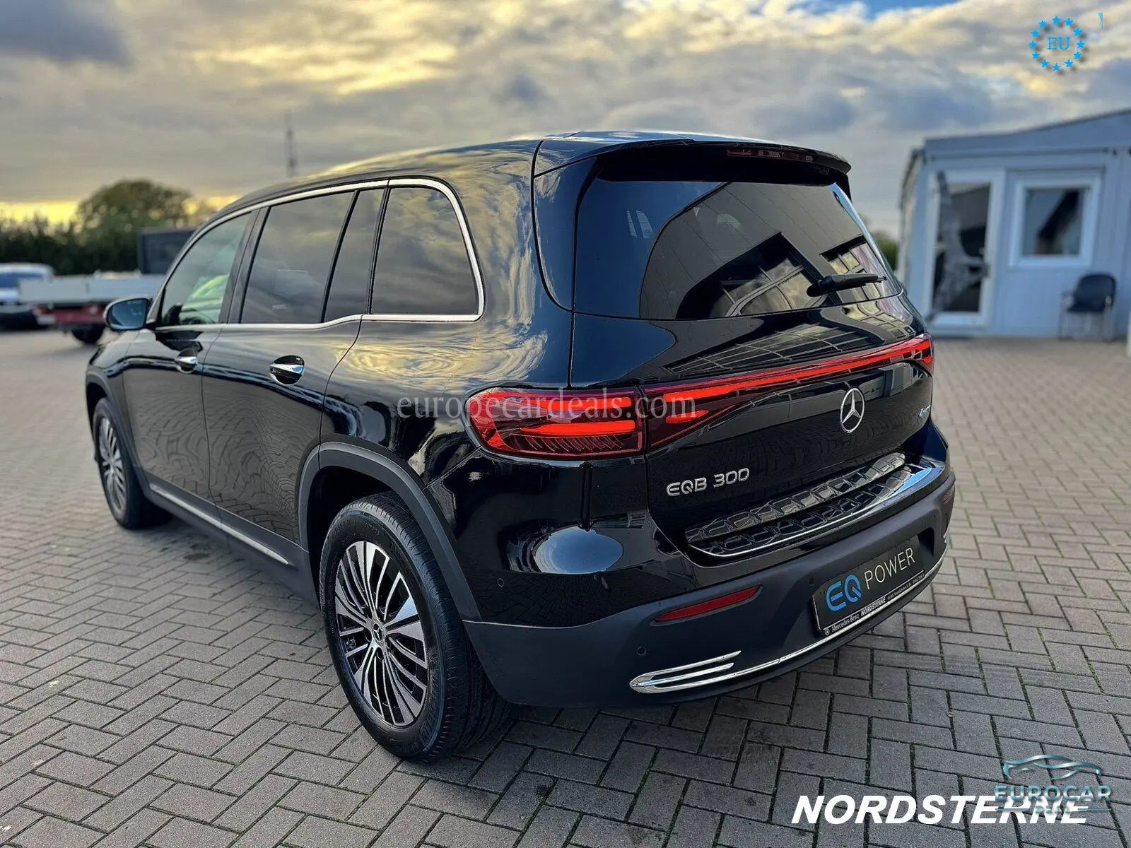 Mercedes-Benz EQB
