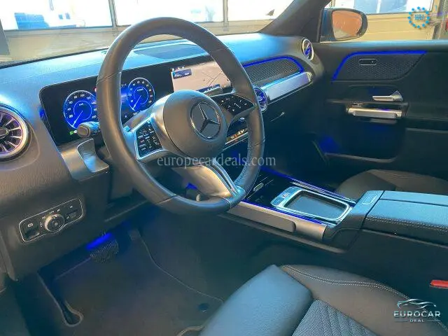 Mercedes-Benz EQB