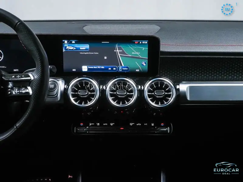 Mercedes-Benz EQB